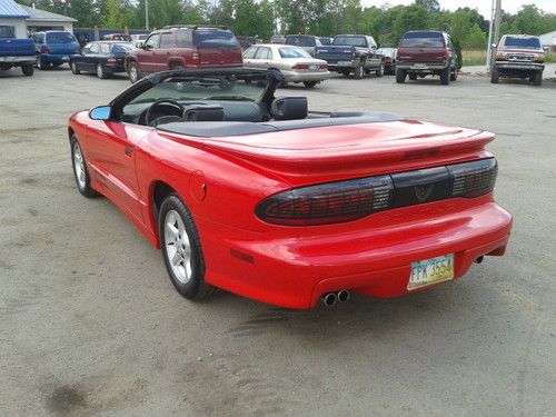 1995 pontiac firebird trans am convertible 2-door 5.7l