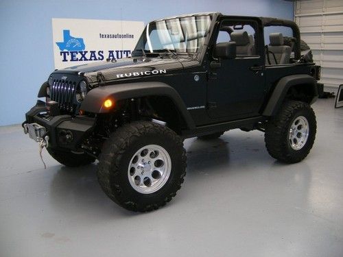 We finance!!!  2007 jeep wrangler rubicon 4x4 6-speed hard &amp; soft top lift winch