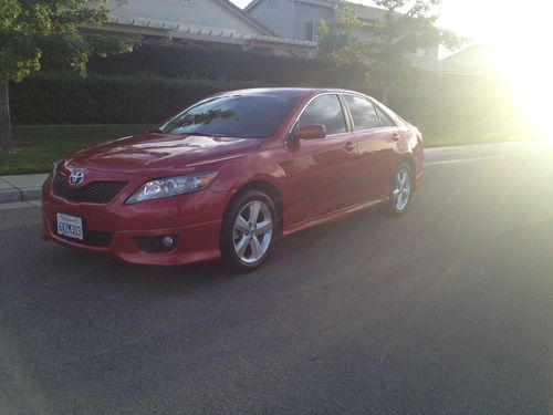 2011 toyota camry se sedan 4-door 2.5l