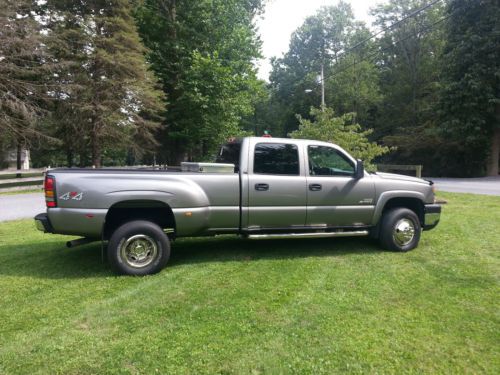 2007 chevrolet 3500 4-door dually duramax diesel truck