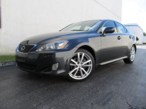 2006 lexus is250 base sedan 4-door 2.5l one owner!! no reserve!!!!