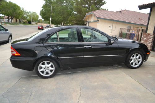 Black mercedes 2003