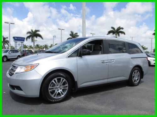 12 alabaster silver ex-l 8-passenger 3.5l v6 minivan *power sliding doors*low mi