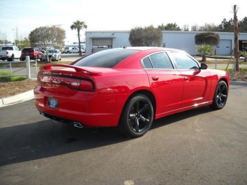 2014 dodge charger sxt