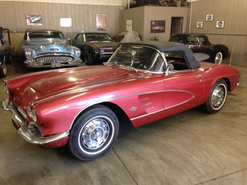 1961 chevrolet corvette