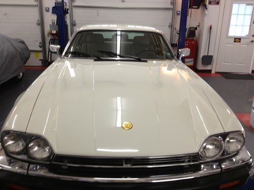 1991 jaguar xjs classic collection coupe 2-door 5.3l