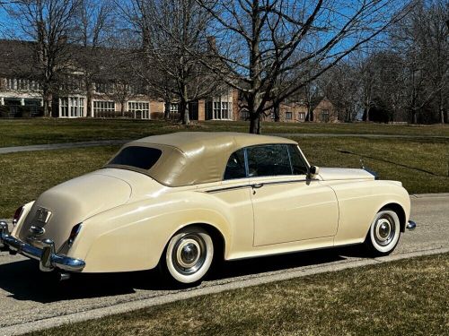 1962 rolls-royce silver cloud ii