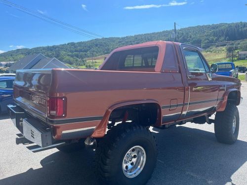 Chevrolet C10/K10 BASE