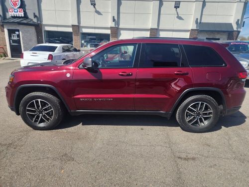 2019 jeep grand cherokee trailhawk