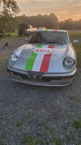 1988 alfa romeo spider quadrifoglio