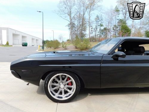 1971 dodge challenger restomod