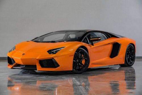 2012 lamborghini aventador 2dr cpe