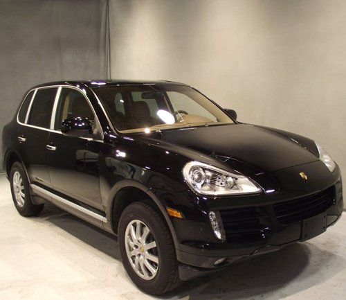 2008 08 porsche cayenne 3.6 v6 suv 6spd manual awd black/tan 31k miles, 2 owners