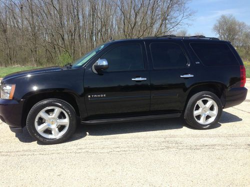 2008 chevy tahoe ltz loaded!!!