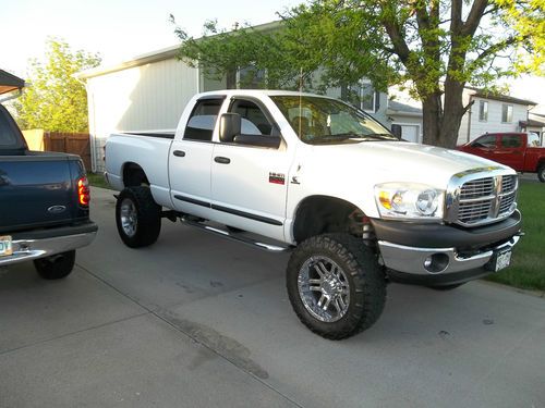 2007 dodge ram 2500 slt extended crew cab pickup 4-door 5.9l