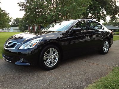 2013 g37 journey premium 6k, black/black leather, repairable %100 ready to go