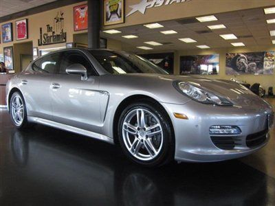 12 panamera v6 navigation back up camera