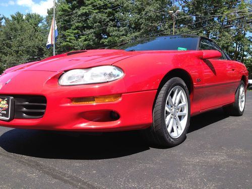 2002 chevrolet camaro super sport. 1 owner with 36000 miles