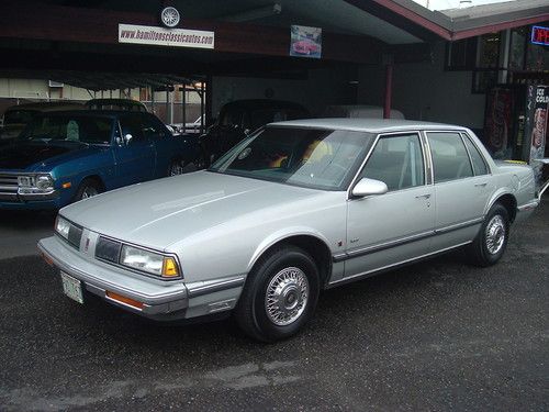 1989 oldsmobile eighty-eight royale brougham. 1 owner super low miles