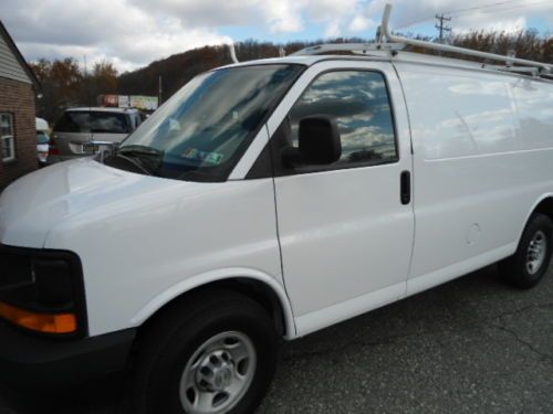 2008 chevrolet express 2500 base standard cargo van 3-door 4.8l