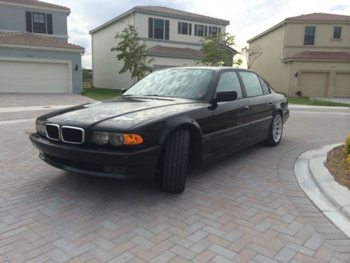 2000 black bmw 740il  4-door 4.4l new tires double windows siren system