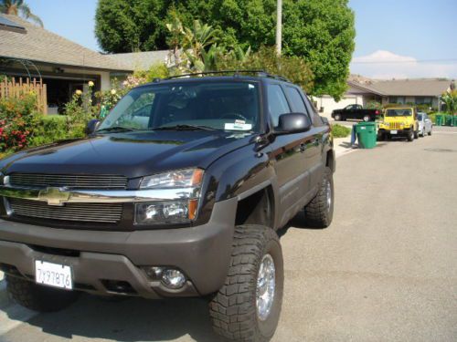 Fully custom 2005 chevy avalanche 2500 high performance 4x4