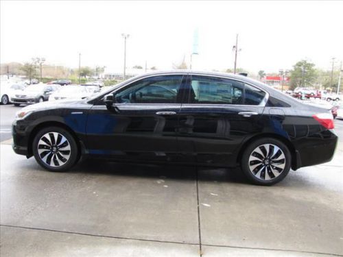 2014 honda accord hybrid base