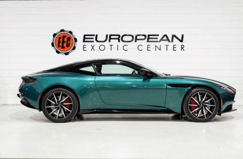 2023 aston martin db11 v8