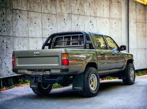 1994 toyota hilux diesel 4x4 crew