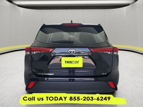 2022 toyota highlander xle