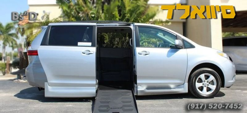 2016 toyota sienna le wheelchair accessible mobility van