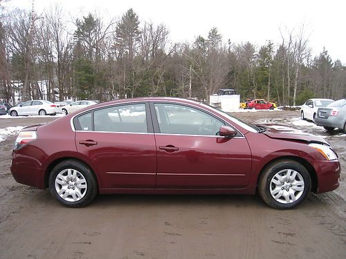 2012 nissan altima 2.5 s sedan salvage repairable title 11,400 miles