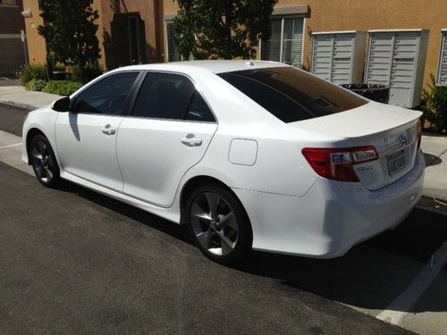 2012 toyota camry se sedan 4-door 3.5l