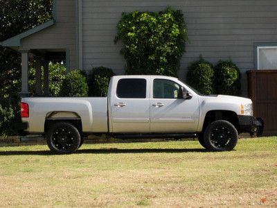 Crew cab short bed (ltz) 1 owner! cu$tom...