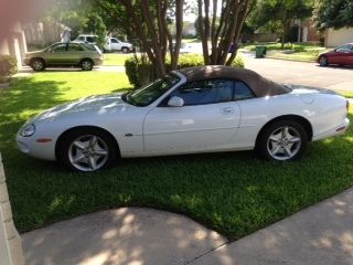 1999 jaguar xk8 white convertible - immaculate