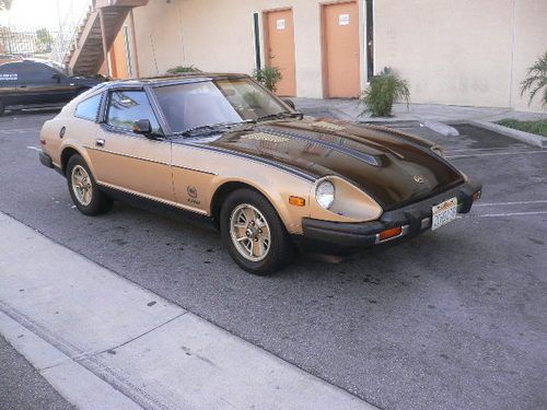 1980 datsun  280zx 10  anniversary