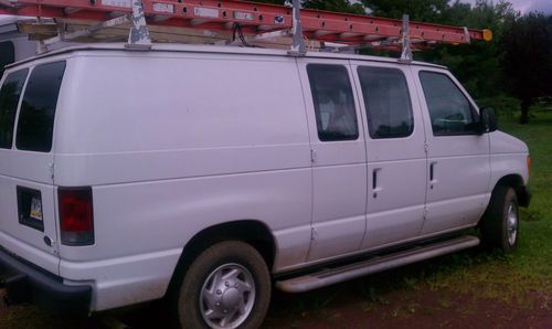 2007 ford e-250 base standard cargo van 2-door 4.6l