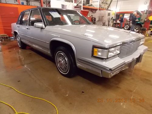 1987 cadillac deville t231214