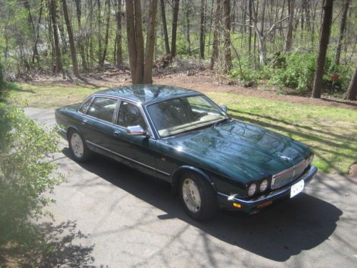 1995 jaguar vanden plaus sedan -british racing green -tan leather interior