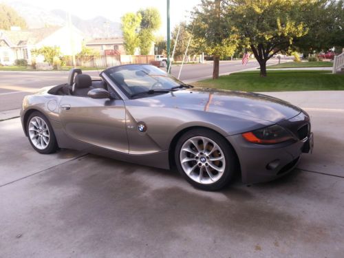 2003 bmw z4 2.5i convertible 2-door 2.5l