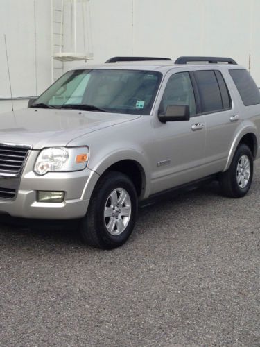 2008 ford explorer xlt sport utility 4-door 4.0l