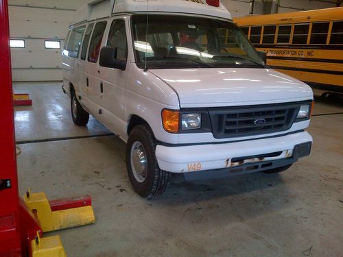 2004 ford e-250 extended cargo van 6 door school bus wheel chair lift 4.6l