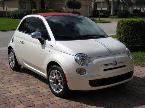 Fiat 500 convertible pop