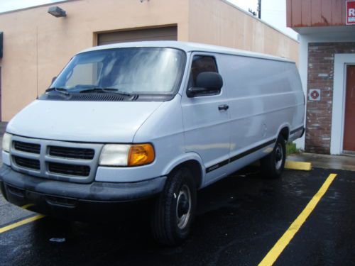 2002 dodge ram 3500 van base extended cargo van 3-door 5.2l