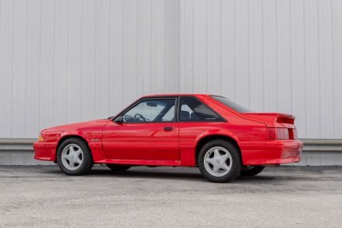 1993 ford mustang