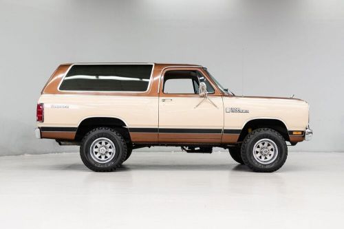 1983 dodge ramcharger 150