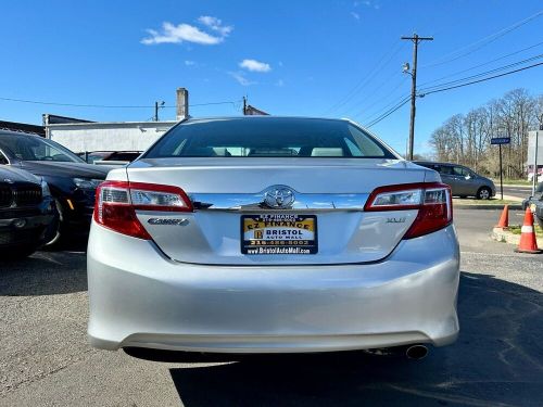 2013 toyota camry xle 4dr sedan