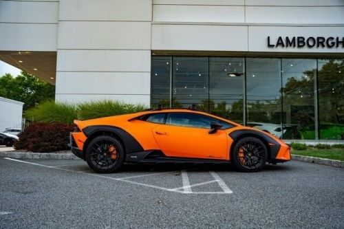 2024 lamborghini huracan