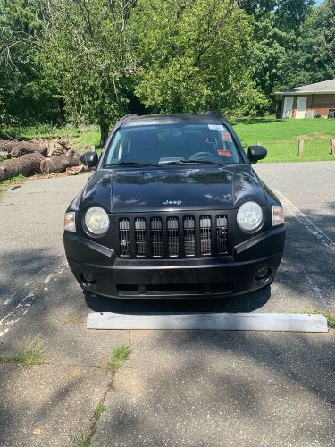 2007 jeep compass sport w/ sunroof