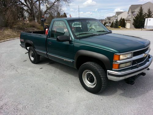 1997 chevrolet silverado k2500 truck 4x4 with snow plow - 78,914 original miles!